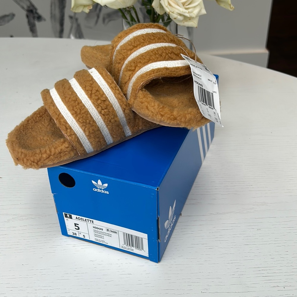 Adidas Sherpa Slides